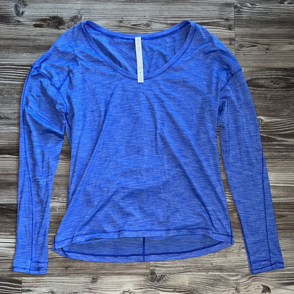 Lululemon On Track Long Sleeve Top in Heathered Cerulean Blue - Picture 5 of 9